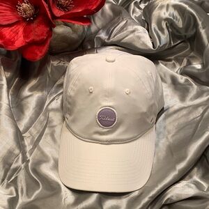 🌹 Titleist • White Lightweight Baseball Hat with Lilac Logo